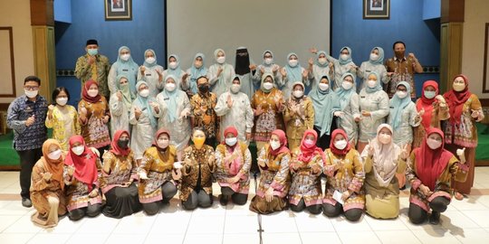 TP PKK Kota Makassar Study Tiru SIM Dan Dasawisma PKK Di DKI Jakarta