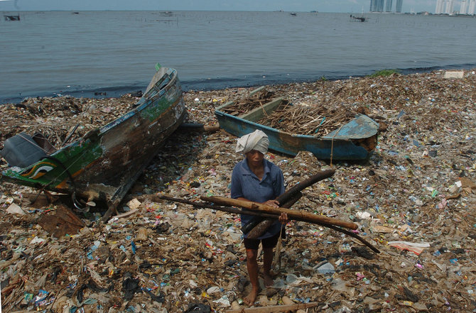 sampah jakarta