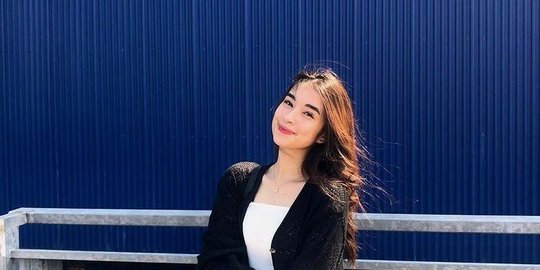 Gabung di Sinetron Love Story The Series, Ini 4 Potret Cantik Nadia Raysa