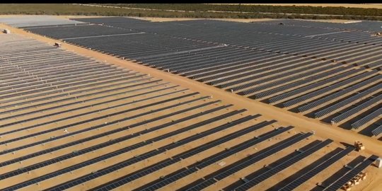investasi usd 34 miliar kejar target 23 persen energi baru terbarukan