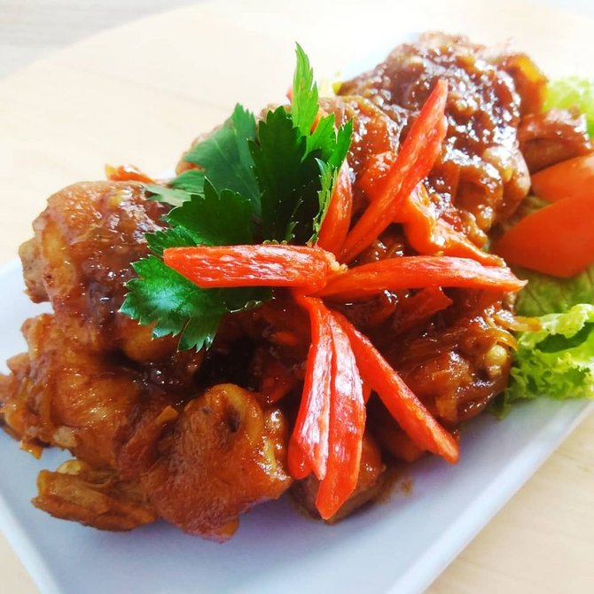 ayam kecap mentega