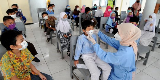 PPKM Level 3 Periode Nataru: Sekolah Dilarang Libur Khusus