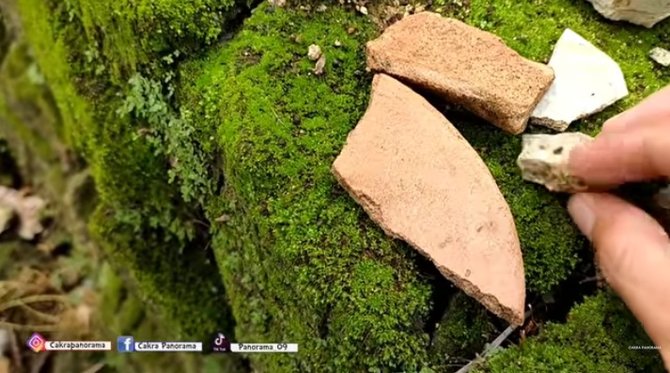potret makam mbah danu atau arya kamandanu