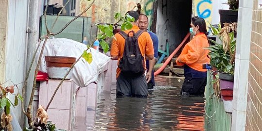 Medan Banjir Hampir di Setiap Sudut Kota, Gubernur Sumut Ungkap Penyebabnya