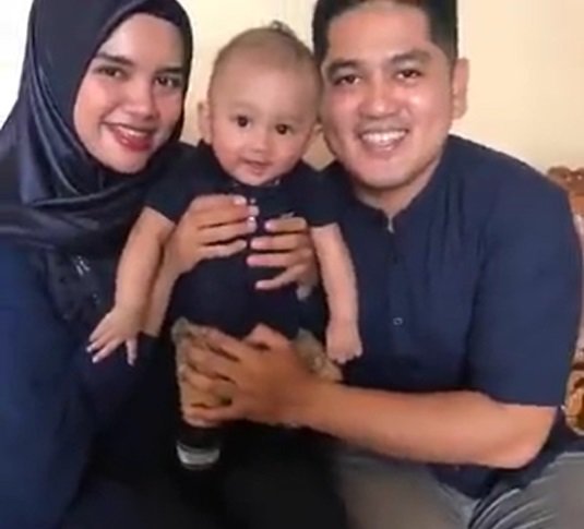 ingat polisi ganteng mirip afgan ini potret terbaru bersama istri dan sang anak