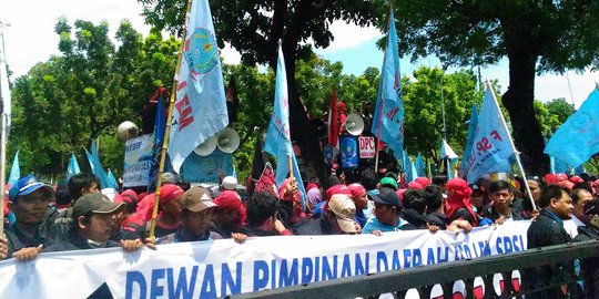 2.645 Petugas Gabungan Jaga Demo Buruh di Jakarta Hari Ini