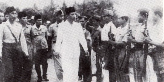 Orang Bukittingi dan Tas Sukarno
