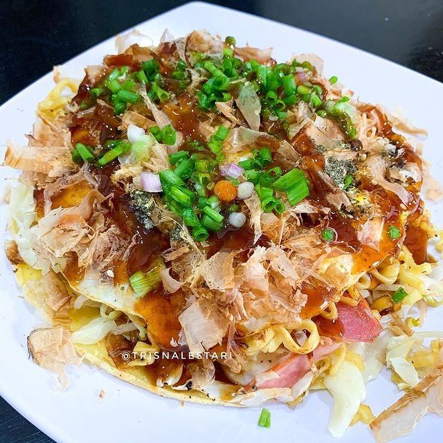 8 resep okonomiyaki gurih dan lezat camilan khas jepang menggugah selera