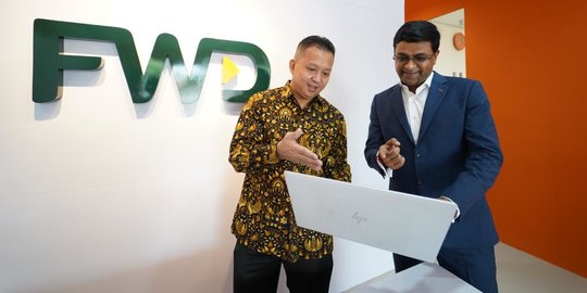 FWD Insurance Resmikan Lokasi Baru Kantor Pemasaran di Medan