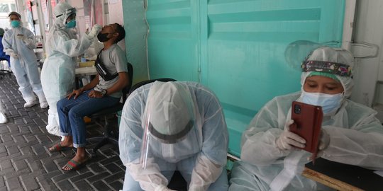 Waspada Varian Covid-19 Omicron, DPR Minta Pemerintah Perketat Pintu Masuk RI