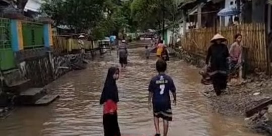 Sungai Meluap, 248 Rumah di Kota Bima Terendam Banjir
