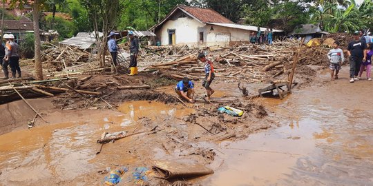 Kondisi Kabupaten Garut Setelah Banjir Bandang