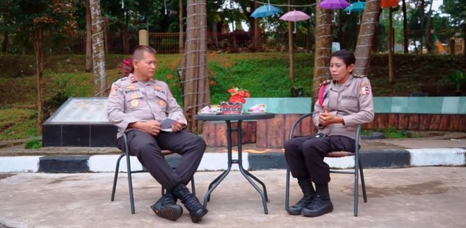 cerita polwan kristen menjadi ibu asuh bintara polri yang mayoritas beragama islam