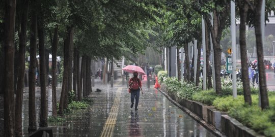 BMKG: Aceh Masih Diguyur Hujan Hingga Desember, Waspada Longsor dan Banjir