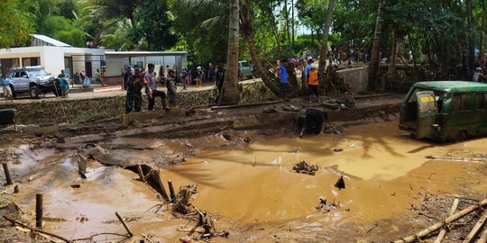 Garut Rawan Bencana, Mensos Risma akan Bangun Lumbung Sosial