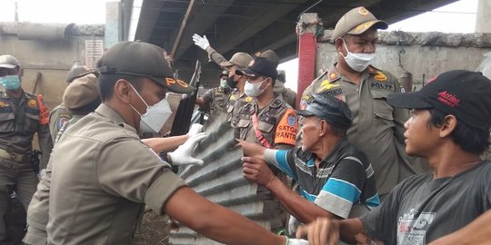 Kolong Flyover ARH Bakal Ditata, Pemkot Depok Tertibkan PKL dan Parkir Liar