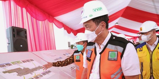 Luhut Dukung PT Gudang Garam Bebaskan Lahan Bandara Dhoho Kediri