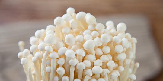 Manfaat Jamur Enoki bagi Tubuh, Tingkatkan Kesehatan Jantung dan Fungsi Otak
