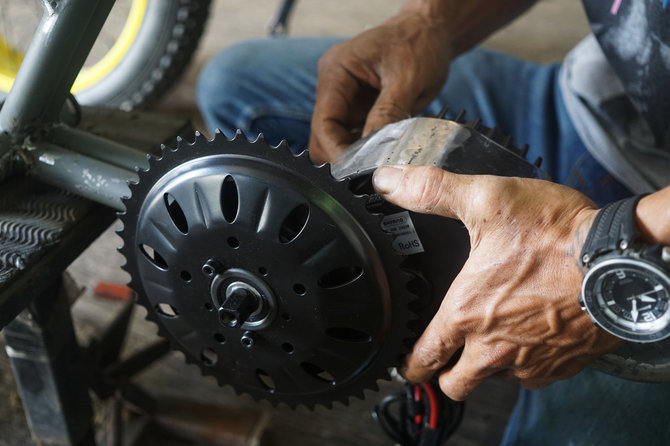 modifikasi kendaraan jadi bertenaga listrik