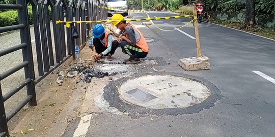 Pemprov DKI Jelaskan Soal Pembangunan Sumur Resapan di Atas Trotoar