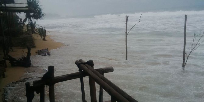 Mengenal Dua Siklon Tropis dan Dampaknya pada Perairan Indonesia