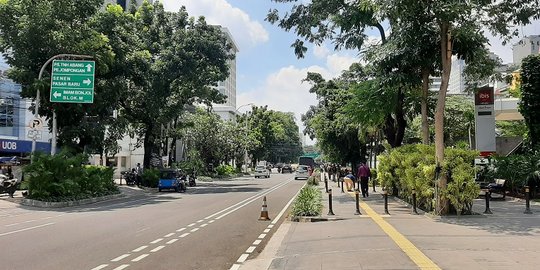 Massa Reuni 212 Dibubarkan Polisi, Jalan MH Thamrin-KH Wahid Hasyim Lengang