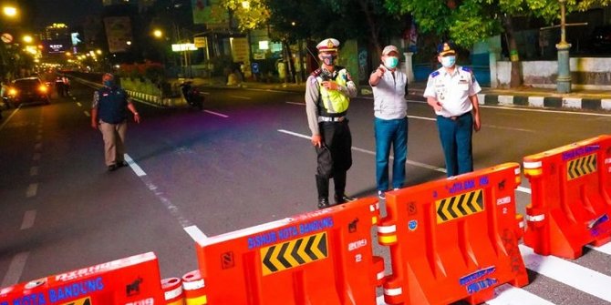 Polisi Tutup 10 Ruas Jalan di Bandung pada Malam Tahun Baru 2022
