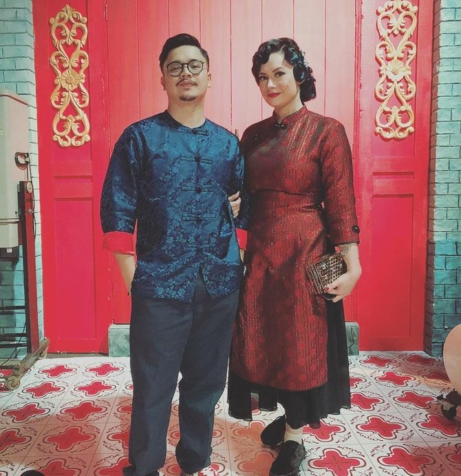 derby romero umumkan istri tercinta hamil anak pertama ini potretnya