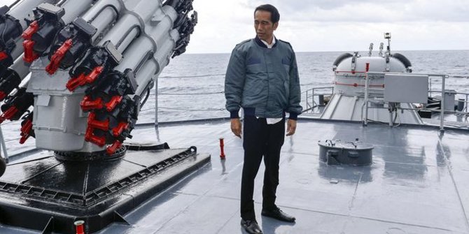 Presiden Jokowi Perintahkan Polisi Ikut Jaga Iklim Investasi