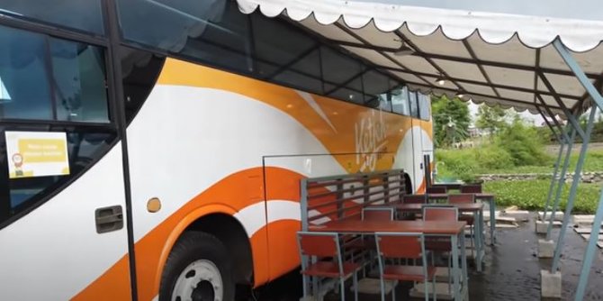 bus di klaten dibeli untuk dimasukkan ke sungai