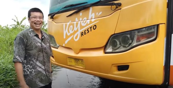 bus di klaten dibeli untuk dimasukkan ke sungai