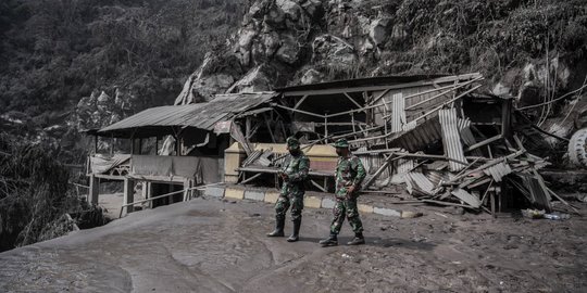 JK: Bantuan Awal, PMI Kirim Kebutuhan Dasar Korban Erupsi Gunung Semeru