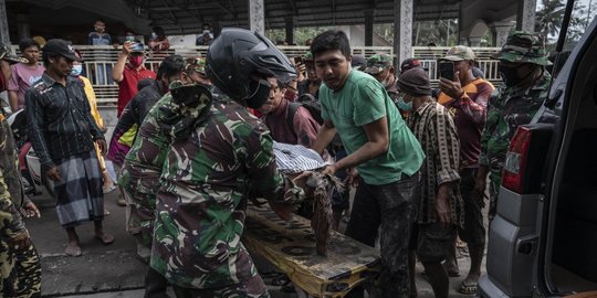 Update Korban Erupsi Gunung Semeru: 14 Meninggal dan 56 Orang Luka