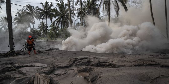 PVMBG: Peringatan Dini Erupsi Semeru Sudah Dilakukan, Pengamatan Visual Selama 24 Jam