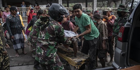 4 Korban Awan Panas Gunung Semeru Dirujuk ke RSD dr Soebandi Jember