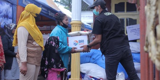 BRI Bangun Posko Peduli Bencana Semeru