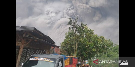 Erupsi Gunung Semeru, Basarnas Fokus Cari Korban Belum Ditemukan