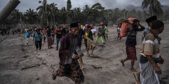 Pasien Luka Bakar Serius Akibat Erupsi Semeru Perlu Ditangani Dokter Khusus