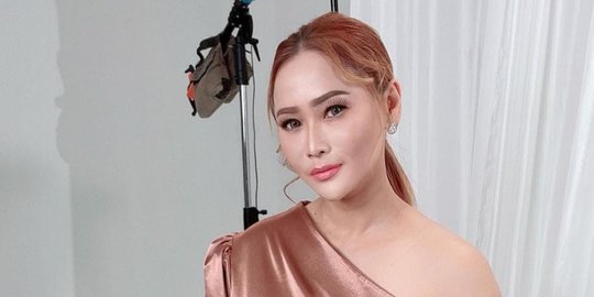 Foto Bareng Cowok, Inul Daratista Bilang Cuma Sama Pria Ini Mas Adam Izinin Selingkuh