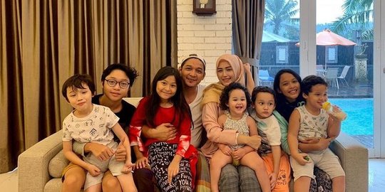 Potret Raja Anak Pasha Ungu dan Adelia yang Makin Jago Main Musik di Usia 6 Tahun