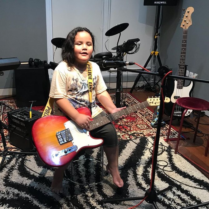 aliyan akhtar raja sulaiman anak pasha ungu