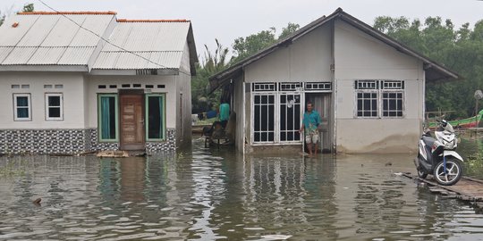 Korban Banjir di Lombok Barat Kesulitan Makanan dan Air Bersih