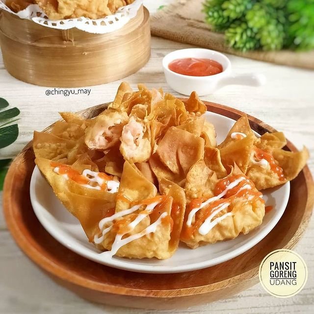 11 resep pangsit goreng isi camilan ringan cocok disantap saat hujan