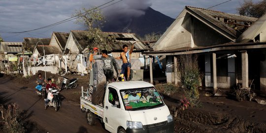 Warga Terdampak Bencana Gunung Semeru Diputuskan Relokasi Ke Lahan Negara 2812