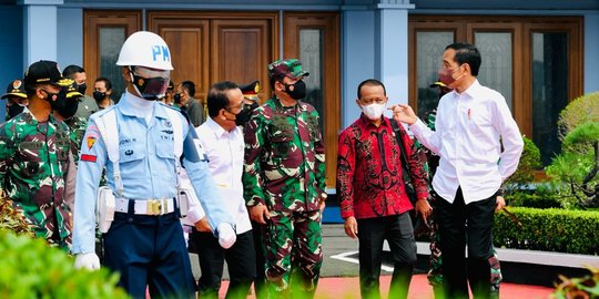 Kunker ke Kalbar, Jokowi akan Resmikan Bandara & Kunjungi Korban Banjir Sintang