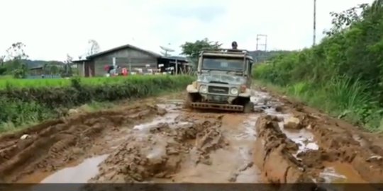 Warga Kirim 3 Ton Jeruk ke Jokowi Akibat Jalan Rusak, Ini Tanggapan Bupati Karo