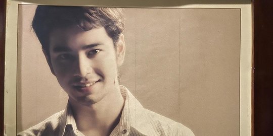 Intip Foto Lawas Raffi Ahmad Disebut 'Sok Ganteng', Mirip Banget Dimas Ahmad