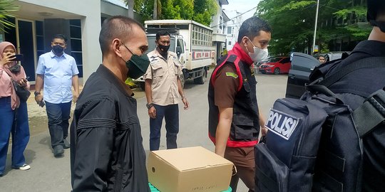 Kejati Sulsel Geledah Kantor PDAM Makassar, Dokumen Tantiem Disita