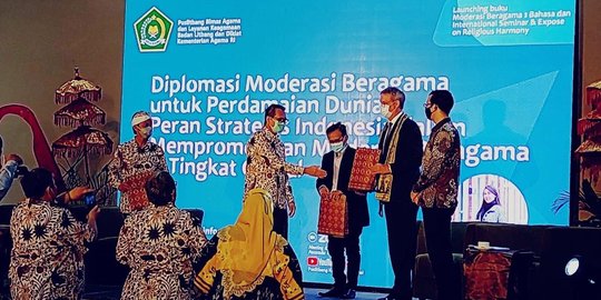 Kemenag: RI Bisa Jadi Contoh Pengembangan Moderasi Beragama Demi Kerukunan