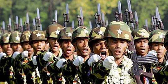 Tentara Myanmar Bakar 11 Penduduk Desa Hidup-Hidup